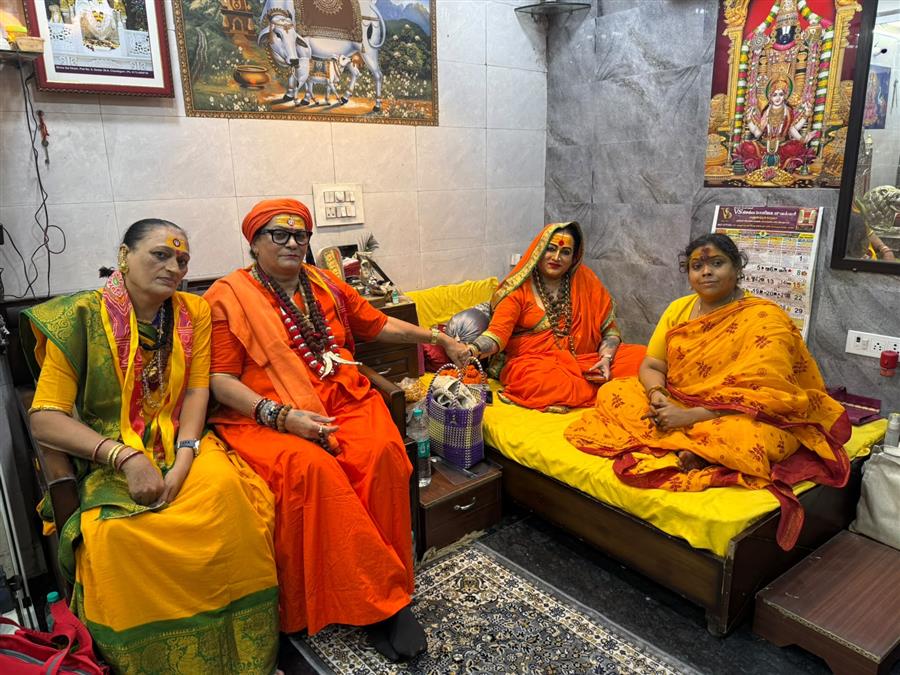 किन्नर का दिया आशीर्वाद कभी भी व्यर्थ नही जाता: आचार्य डॉक्टर लक्ष्मी नारायण त्रिपाठी