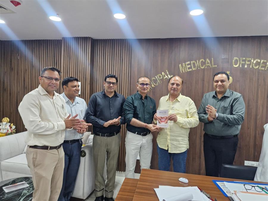 सिविल अस्पताल पंचकूला में ‘माउथ मैटर्स: एन ओरल वेलनेस गाइड’ पुस्तक का विमोचन