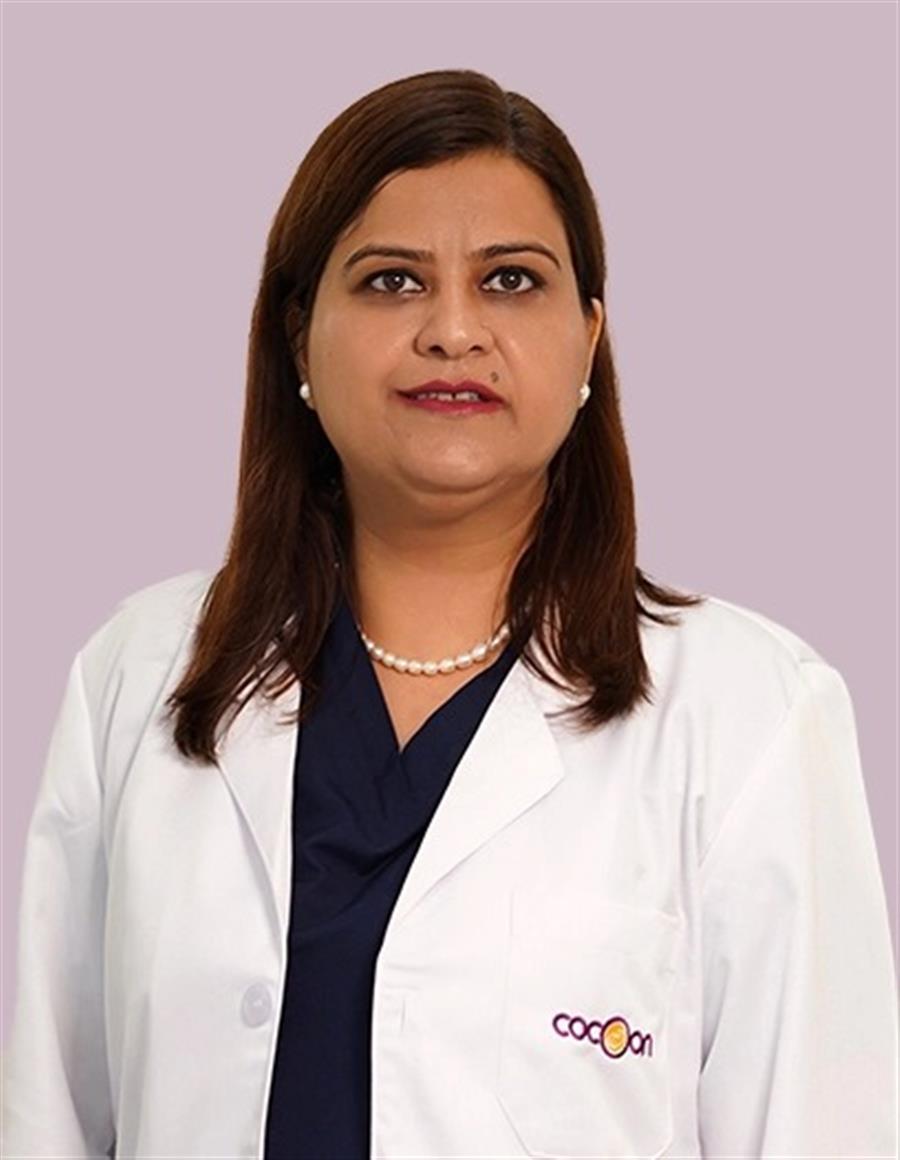 करवा चौथ पर लंबे समय तक भूखे-प्यासे रहने से क्या बढ़ सकता है प्रेग्नेंसी में कॉम्प्लिकेशंस का खतरा?