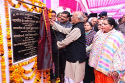 नशे जैसी कुरितियों को छोडक़र अपने बच्चों को शिक्षा के लिए प्रेरित करें - आर्य