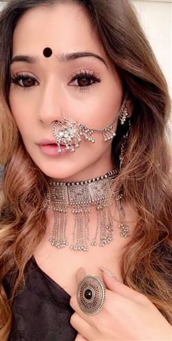 अपने नए म्यूजिक वीडियो के लिए पंजाबी लैग्वेज पर काफी मेहनत की है सारा खान ने