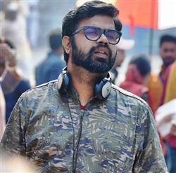 यूनिक होने के साथ ही इंट्रेस्टिंग भी है फिल्म हेलमेट की कहानी- रोहन शंकर 