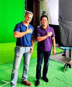 वर्चुअल रियालिटी  फिल्म्स के निर्माता-निर्देशक कुणाल शिवदसानी ने  दिग्गज सचिन तेंदुलकर के साथ  किया लीवप्योर कमर्शियल का शूट