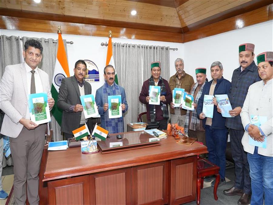  हिमाचल प्रदेश राज्य सहकारी बैंक की 22 नई शाखाओं का मुख्यमंत्री ने किया शुभारम्भ