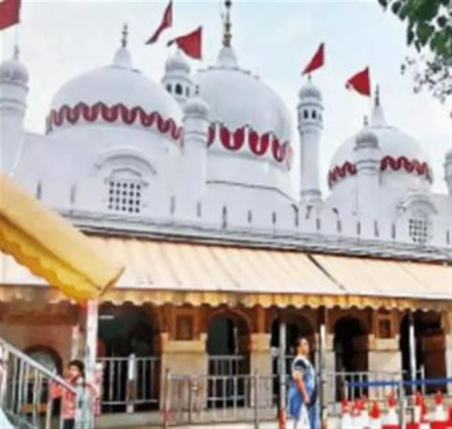 तीनों मंदिरों में आठवें दिन आया 35 लाख 11 हजार 646 रुपये चढ़ावा