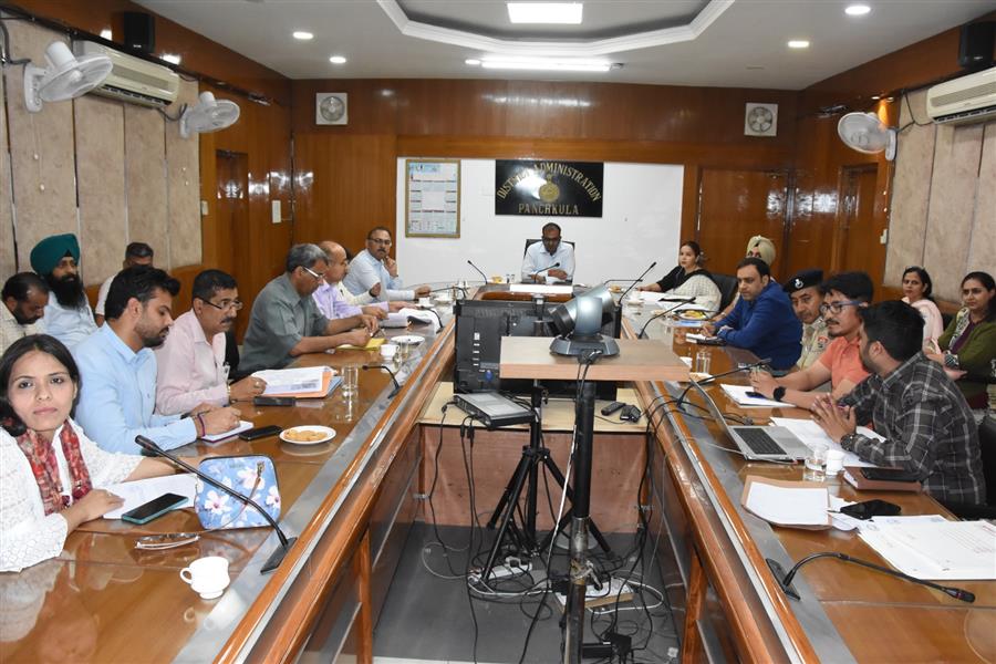 बच्चों को स्कूल लाने-लेजाने में लगे हर वाहन को सुरक्षित स्कूल वाहन पाॅलिसी के नाॅर्मस का पालन करना जरूरी - डा. यश गर्ग