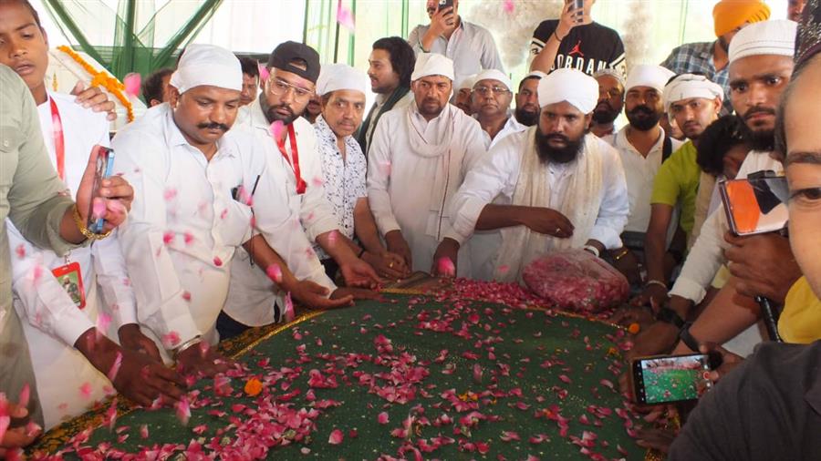 शाह जी बाबा नौ गजा पीर जी का 29वां वार्षिक उर्स मुबारक मेला आयोजित