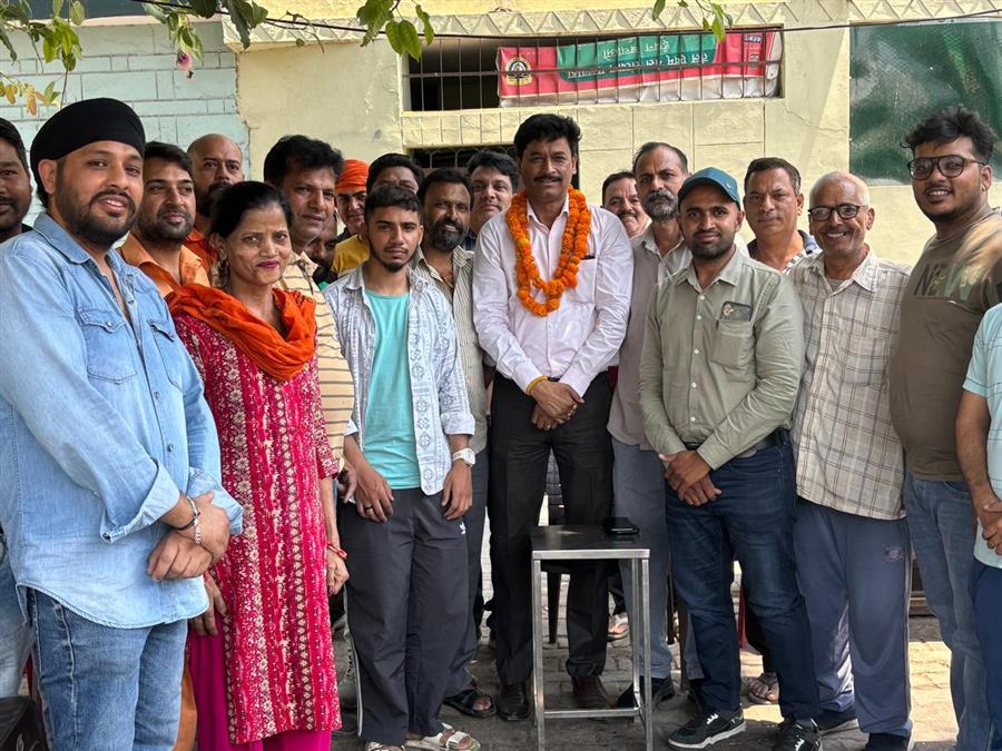 चंडीगढ़ राम दरबार मार्केट वेलफेयर एसोसिशन प्रधान बने देवी सिंह ठाकुर