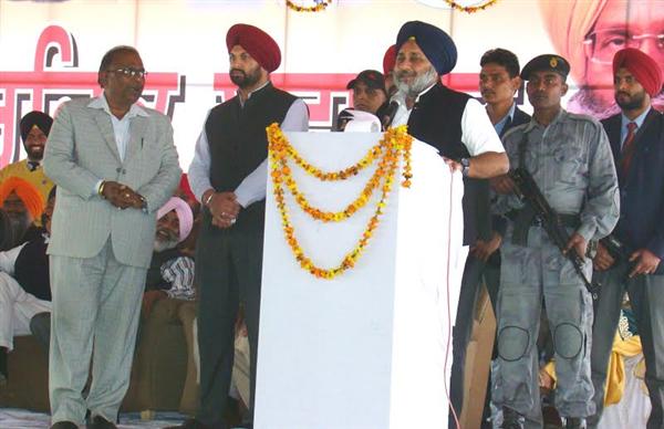 SUKHBIR BADAL ENVISIONS COMPLETE TRANSFORMATION OF 52 TOWNS WITH Rs. 3800 CRORE PROJECTS