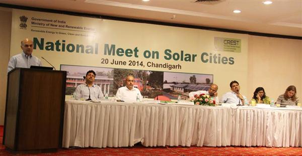 The Adviser to the Administrator UT Chandigarh Mr. K.K. Sharma addressing the audience at the ‘National Meet on Solar Cities’ at Chandigarh
