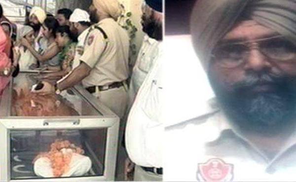 गुरदासपुर में शहीद एसपी बलजीत सिंह पंचतत्त्व में विलीन